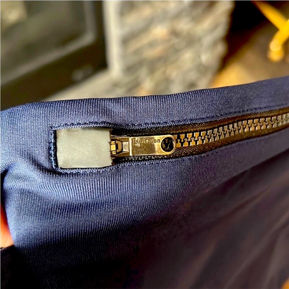 Perfect Lululemon jacket‎ . Authentic. - Picture 2 of 2